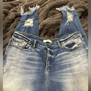 Kancan Jeans Size 33 Distressed Style